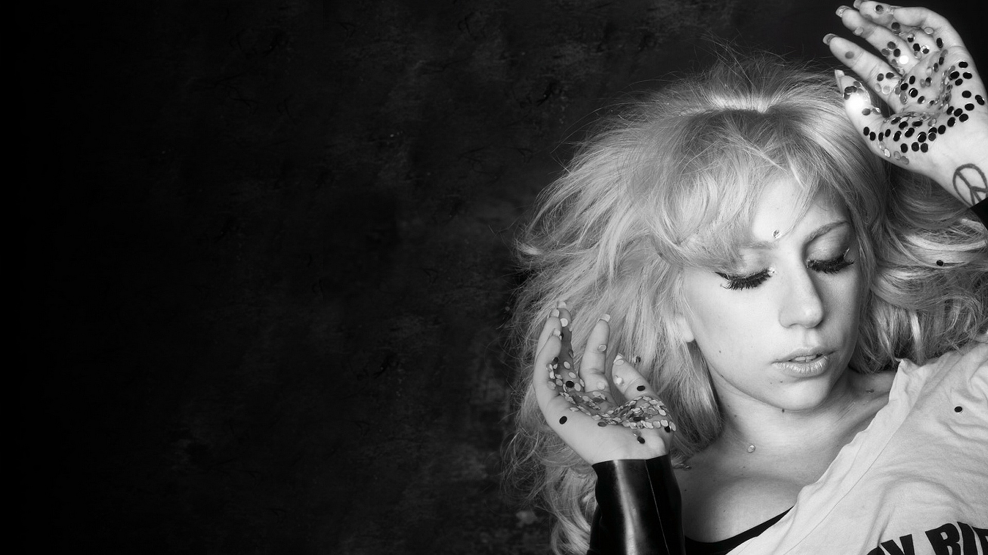 Lady Gaga canceló su más reciente concierto en Canadá