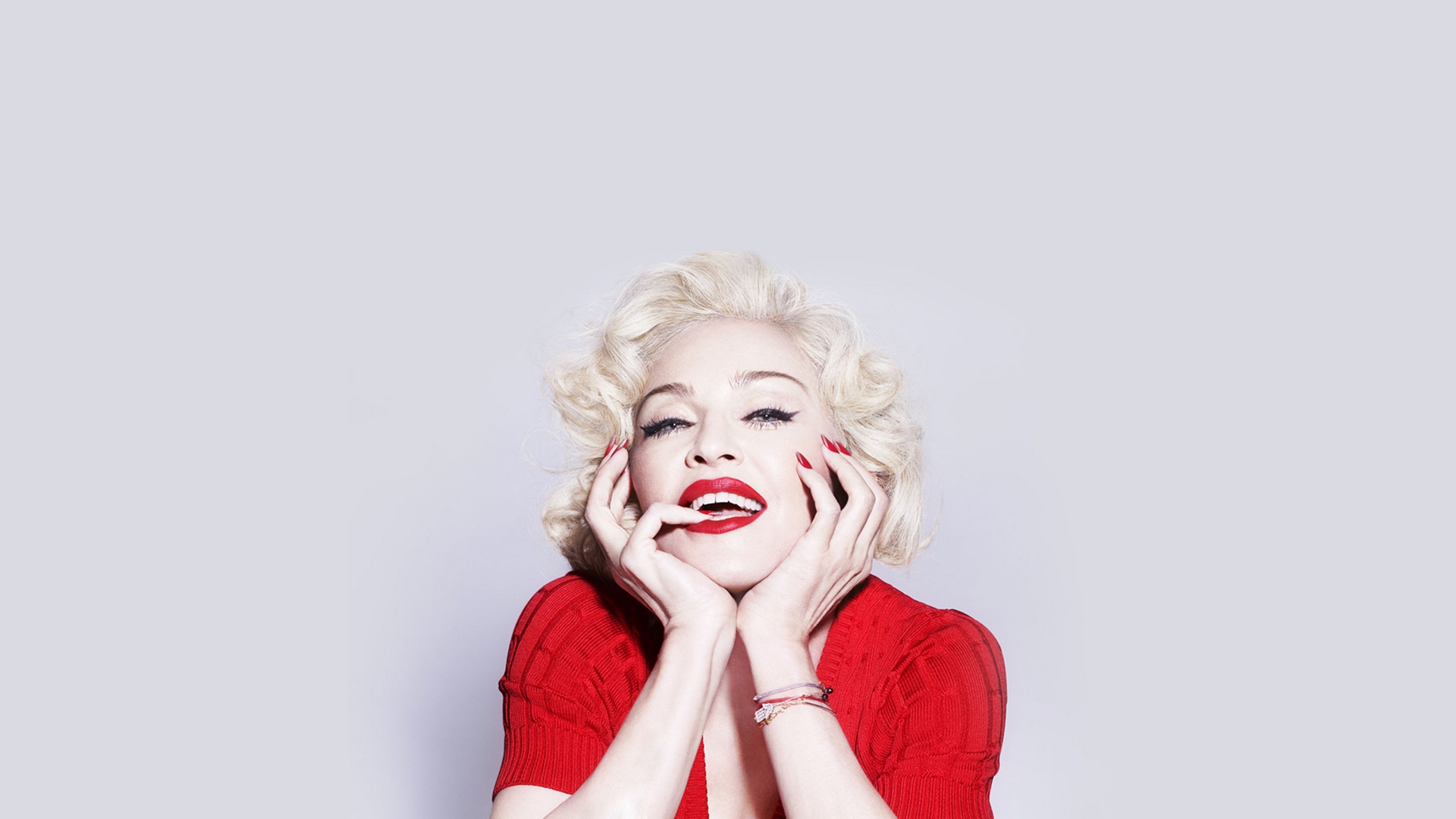 MADONNA ESTRENA “FINALLY ENOUGH LOVE”