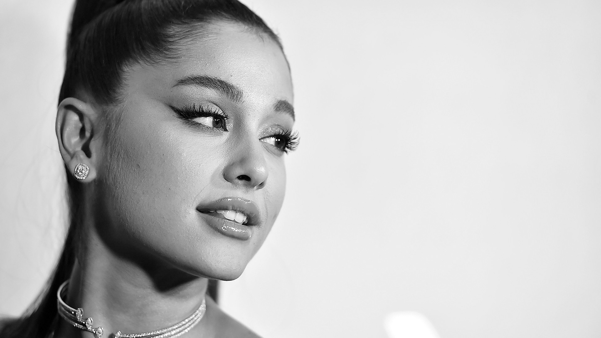 ARIANA GRANDE HACE PARTE DEL SOUNDTRACK DE ‘DON’T LOOK UP’ ARIANA GRANDE HACE PARTE DEL SOUNDTRACK DE ‘DON’T LOOK UP’