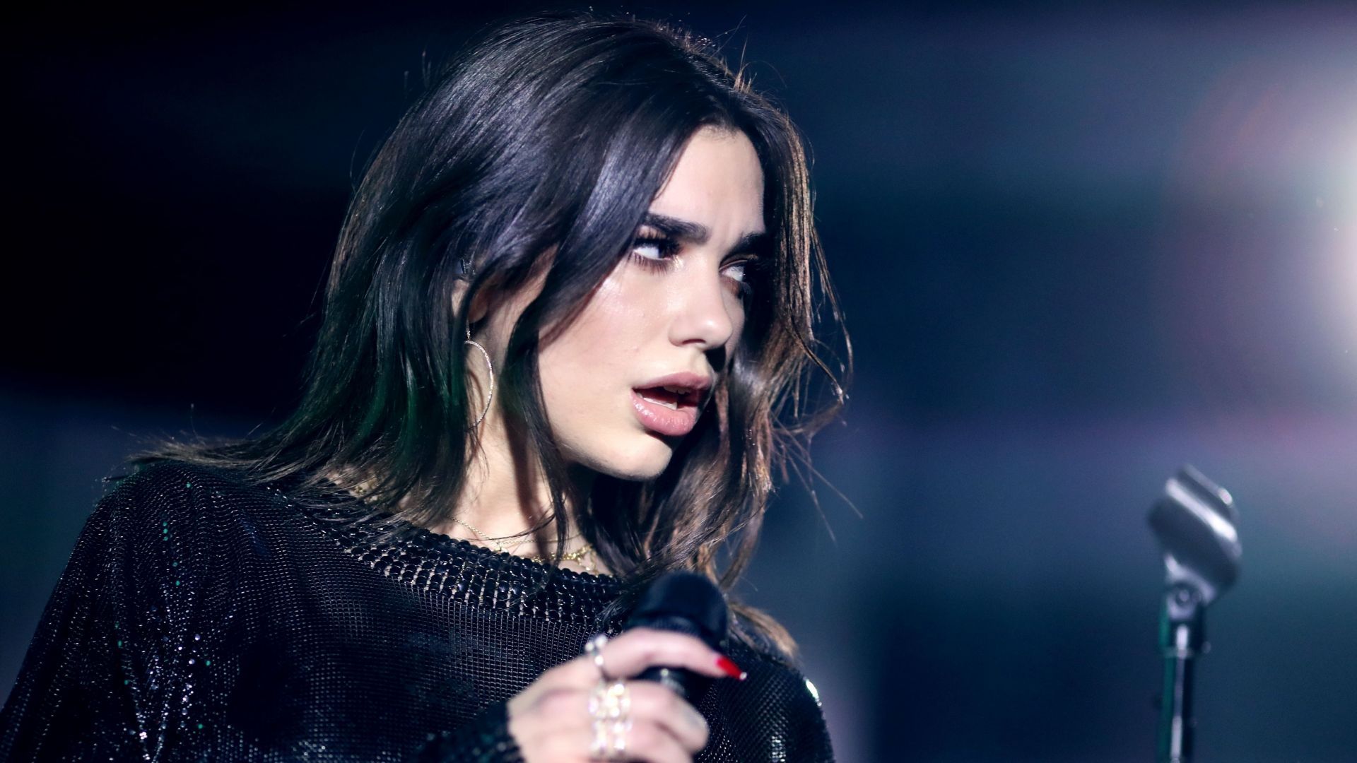 DUA LIPA LLEGA CON UNA TREMENDA COLABORACIÓN!