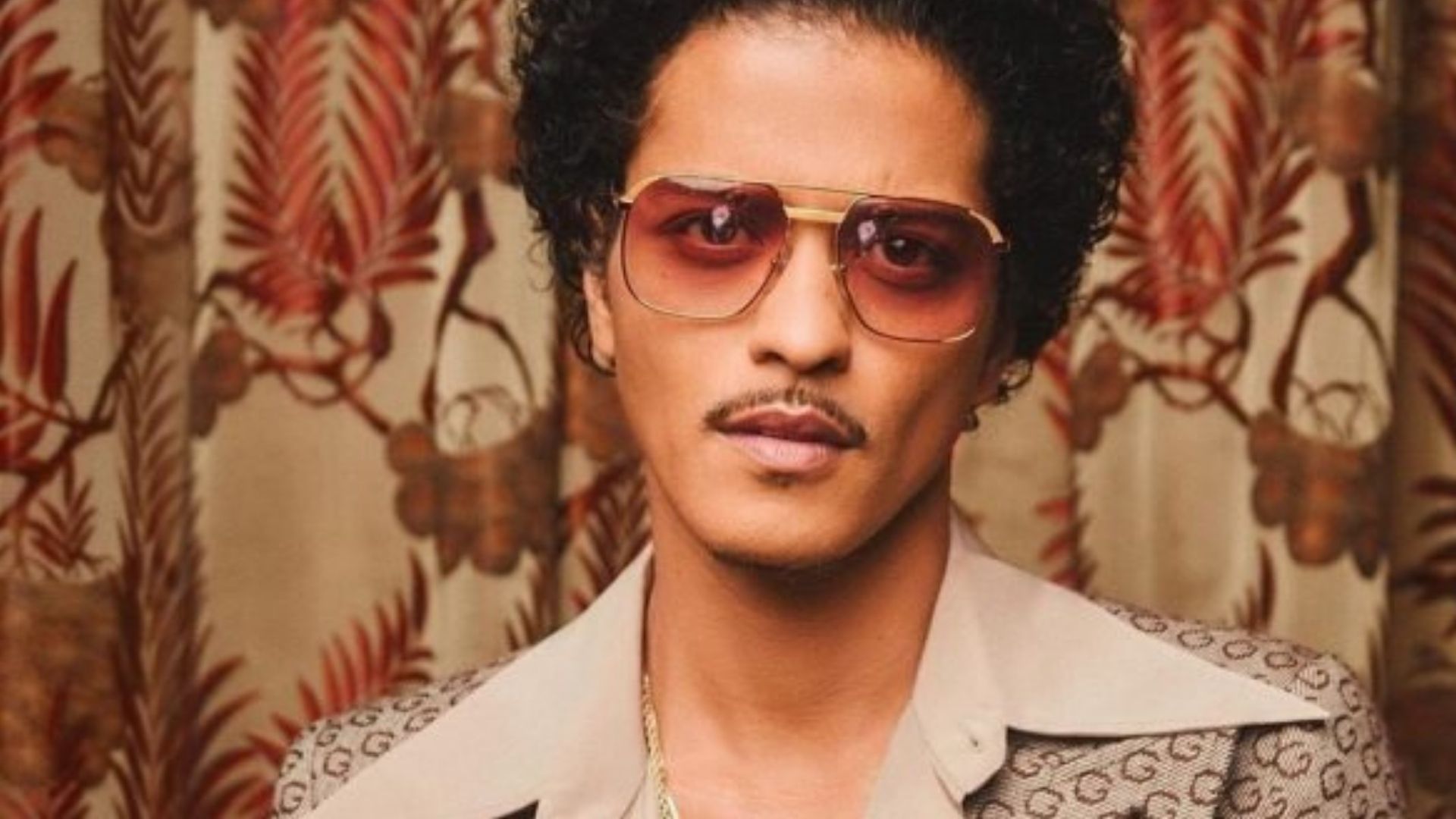 Bruno Mars regresa en solitario! Conoce todos los detalles.