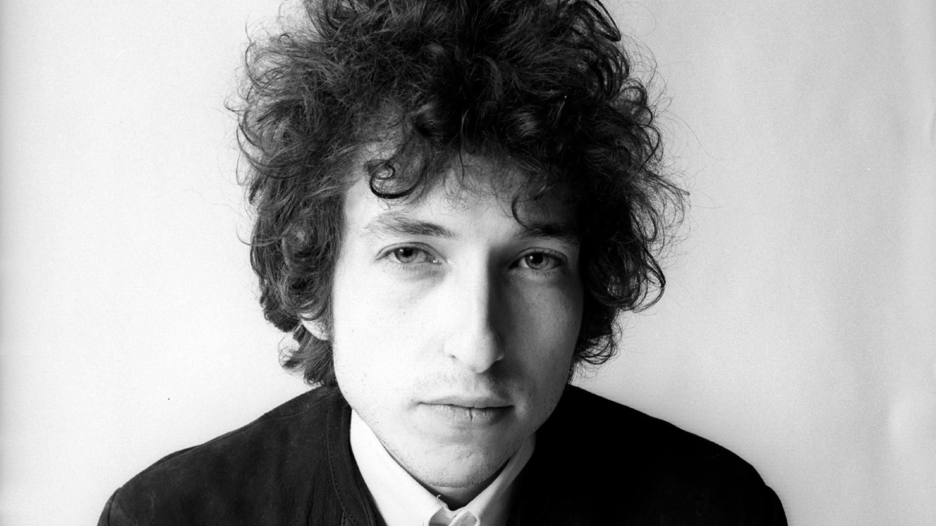 BOB DYLAN ESTRENARÁ LIBRO EN NOVIEMBRE