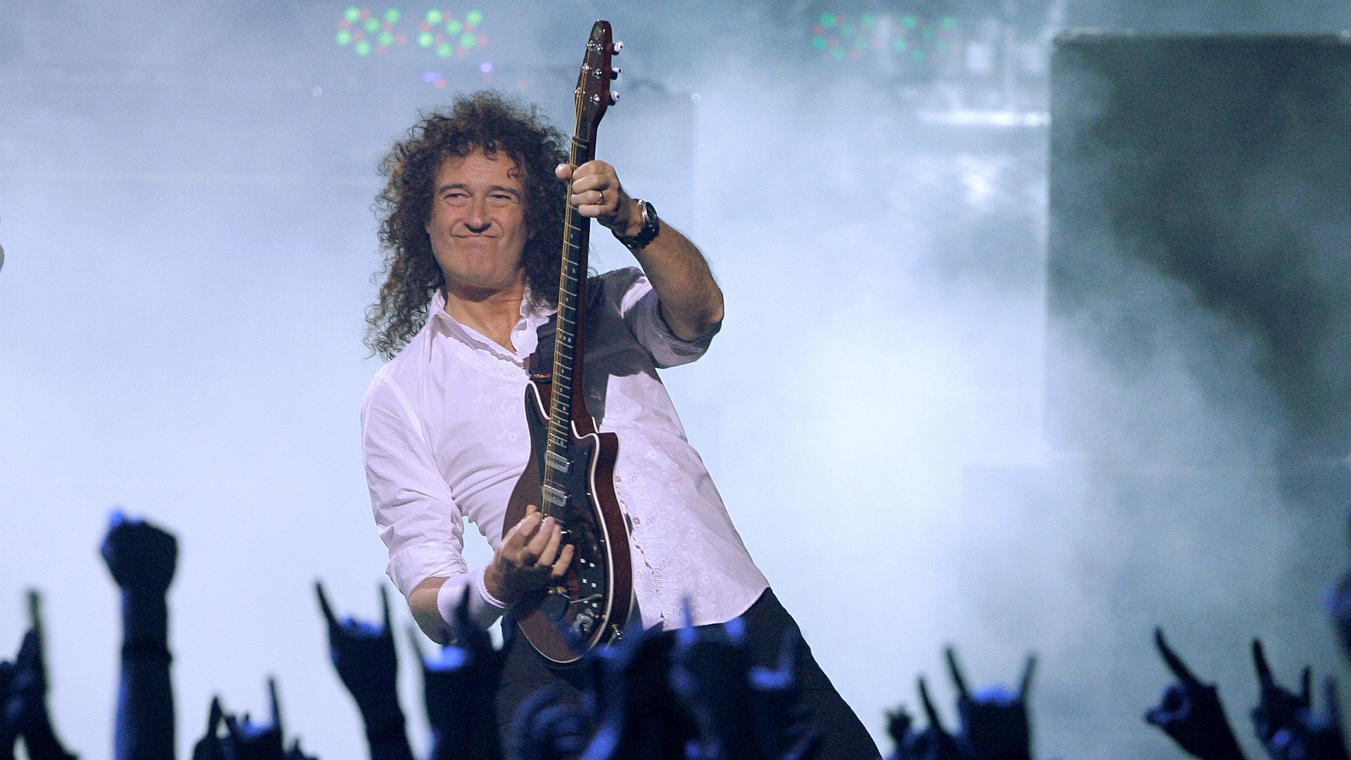 Brian May Revela su Desencanto con 'Under Pressure' de Queen y Bowie Brian May Revela su Desencanto con 'Under Pressure' de Queen y Bowie