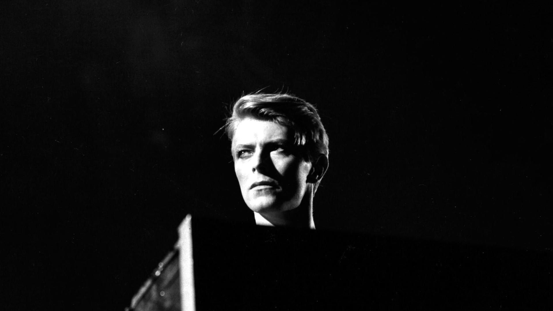 "CHANGES" DE DAVID BOWIE TIENE NUEVA VERSIÓN