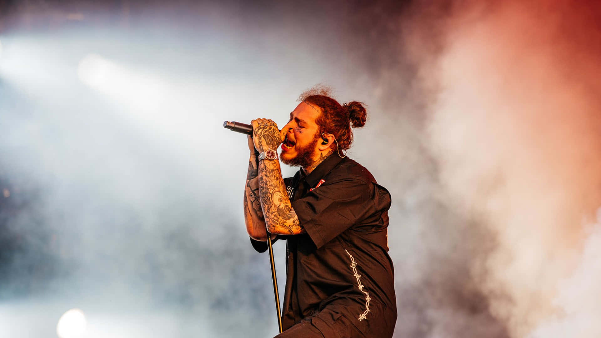 Post Malone convierte sus conciertos en una gran fiesta con tatuajes, comida y hasta una moto Post Malone convierte sus conciertos en una gran fiesta con tatuajes, comida y hasta una moto