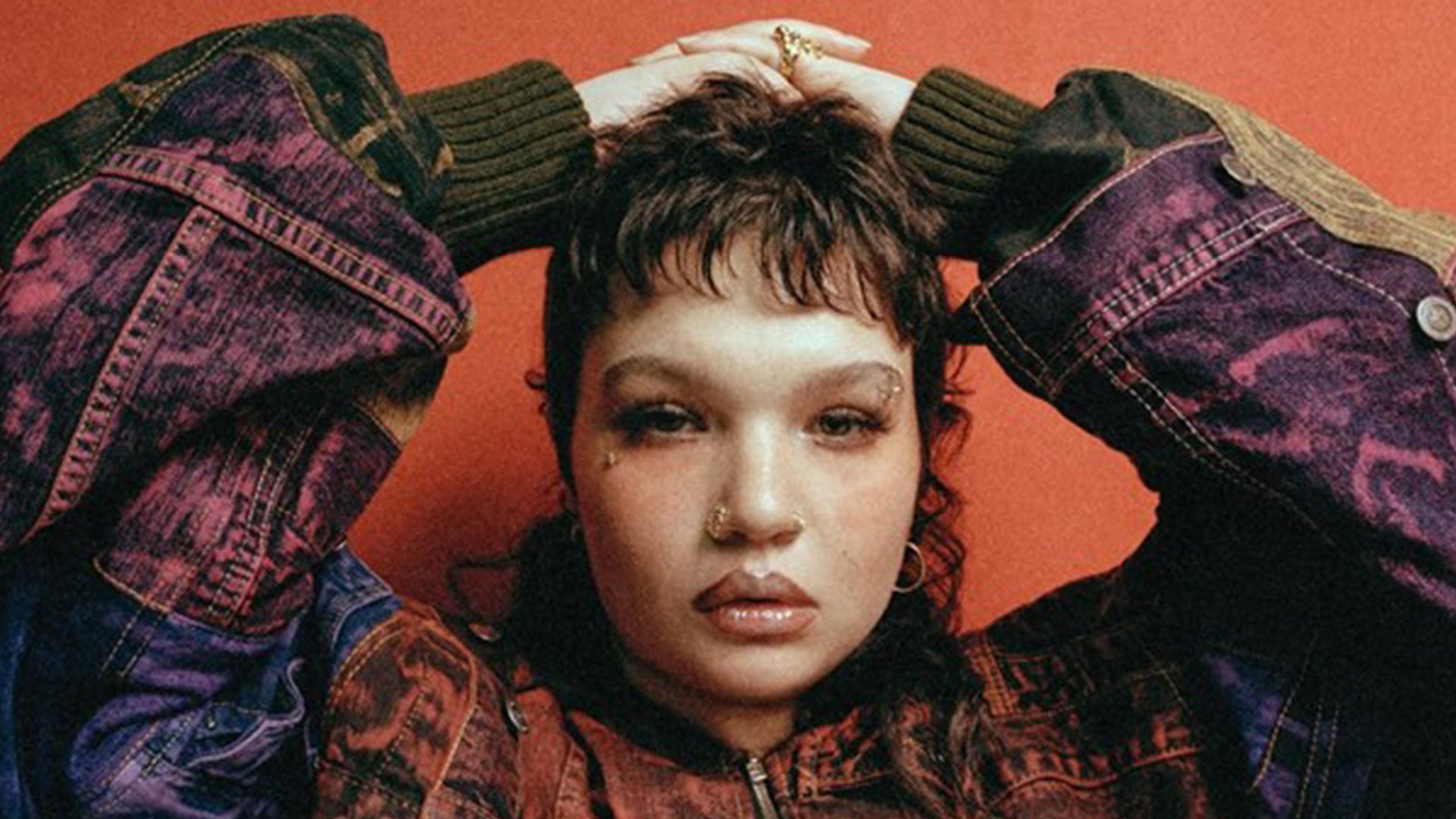 Lola Young: La Voz Que Has Escuchado, Pero La Historia Que Aún No Conoces Lola Young: La Voz Que Has Escuchado, Pero La Historia Que Aún No Conoces