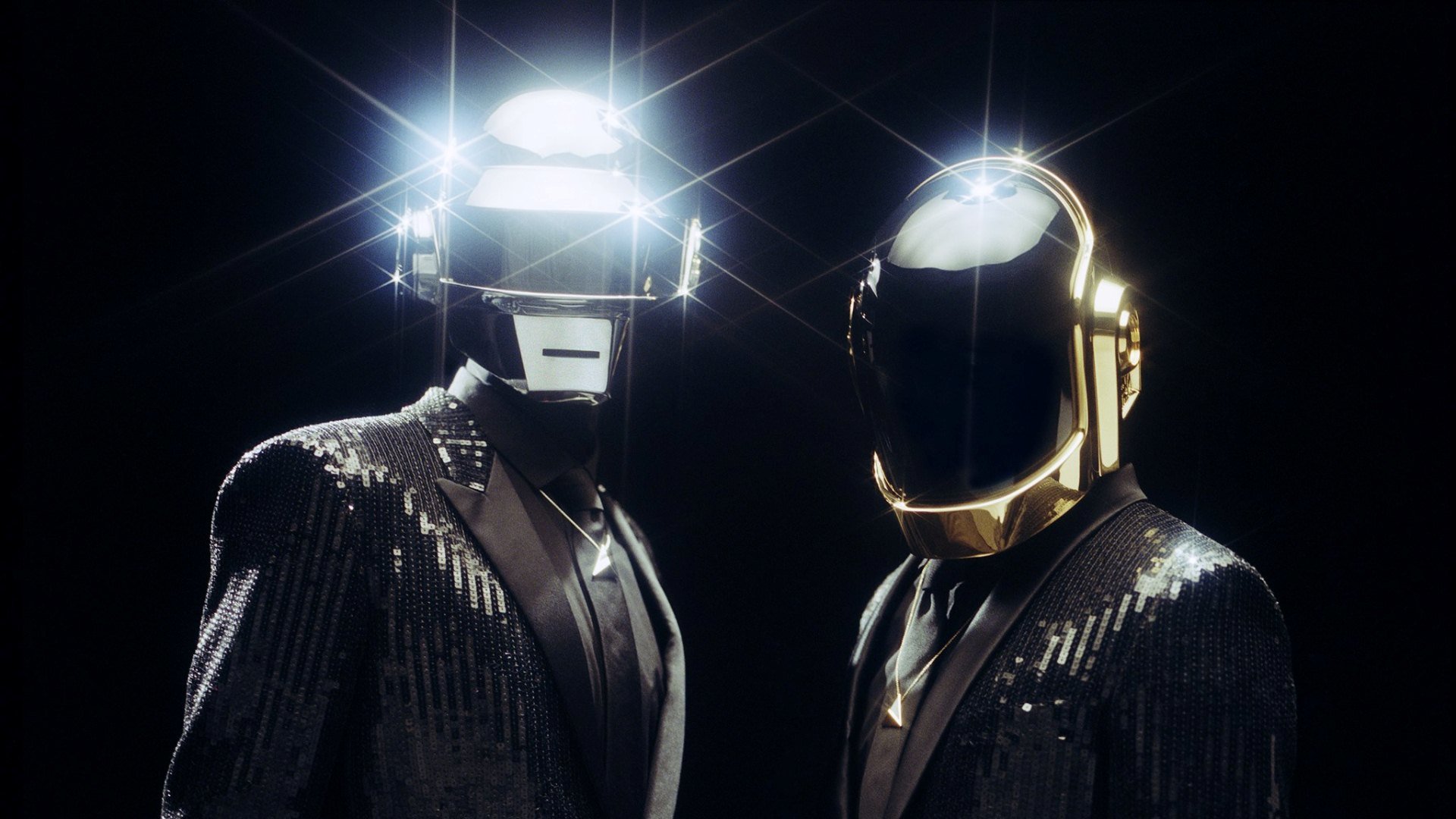 DAFT PUNK REAPARECE EN REDES