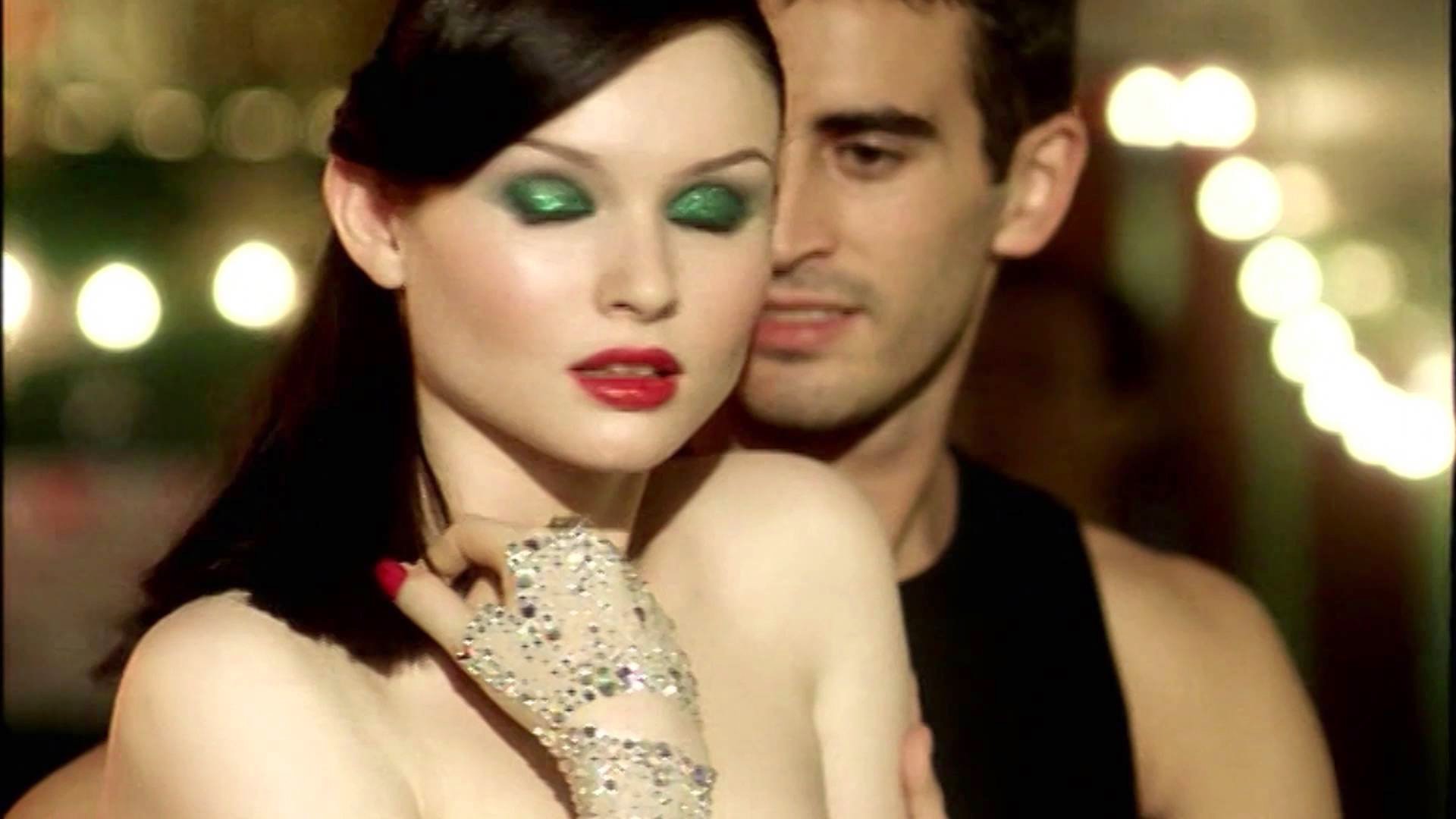 El Resurgimiento de "Murder on the Dancefloor" de Sophie Ellis-Bextor Después de 20 Años