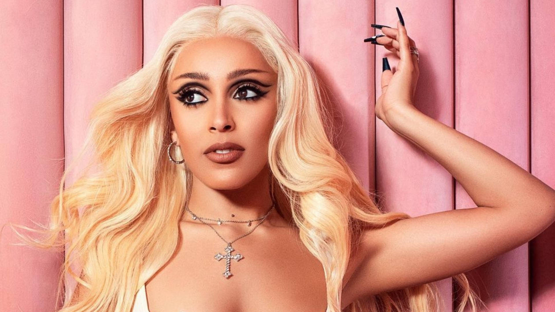 Doja Cat revive su lado pop y lanza pista con toque ochentero