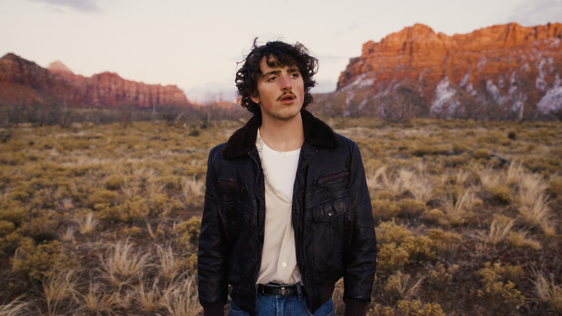 Benson Boone presenta 'Slow it Down' tras el éxito de 'Beautiful Things' Benson Boone presenta 'Slow it Down' tras el éxito de 'Beautiful Things'