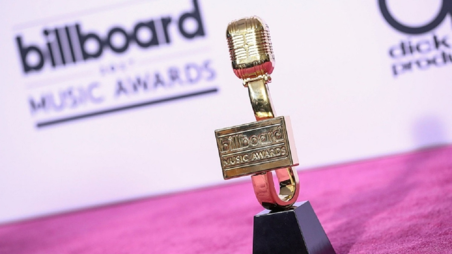 Conoce a los ganadores de los premios Billboard 2021!