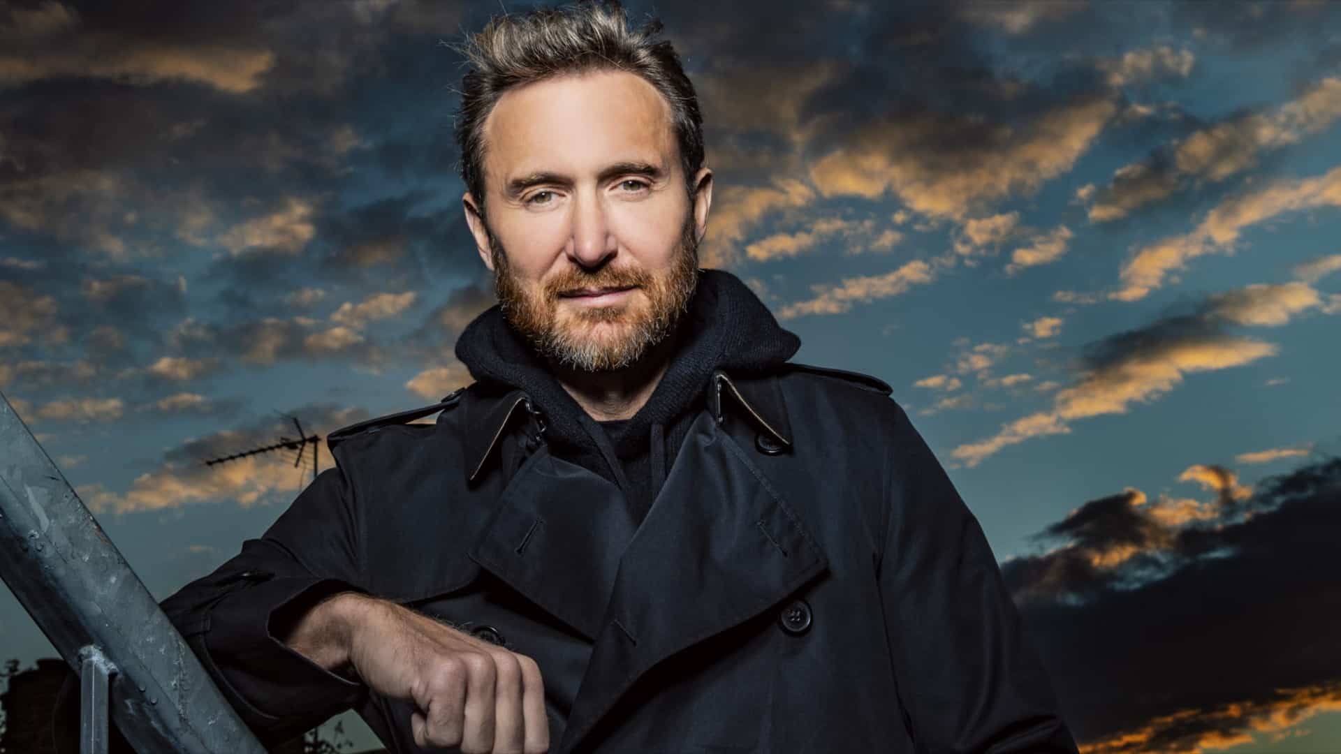 David Guetta revive ‘Somebody That I Used To Know’ con una nueva versión electrónica