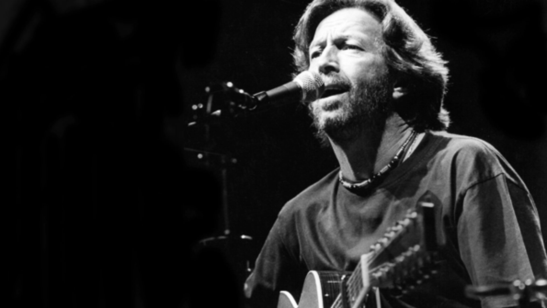 SUBASTAN GUITARRA DE ERIC CLAPTON