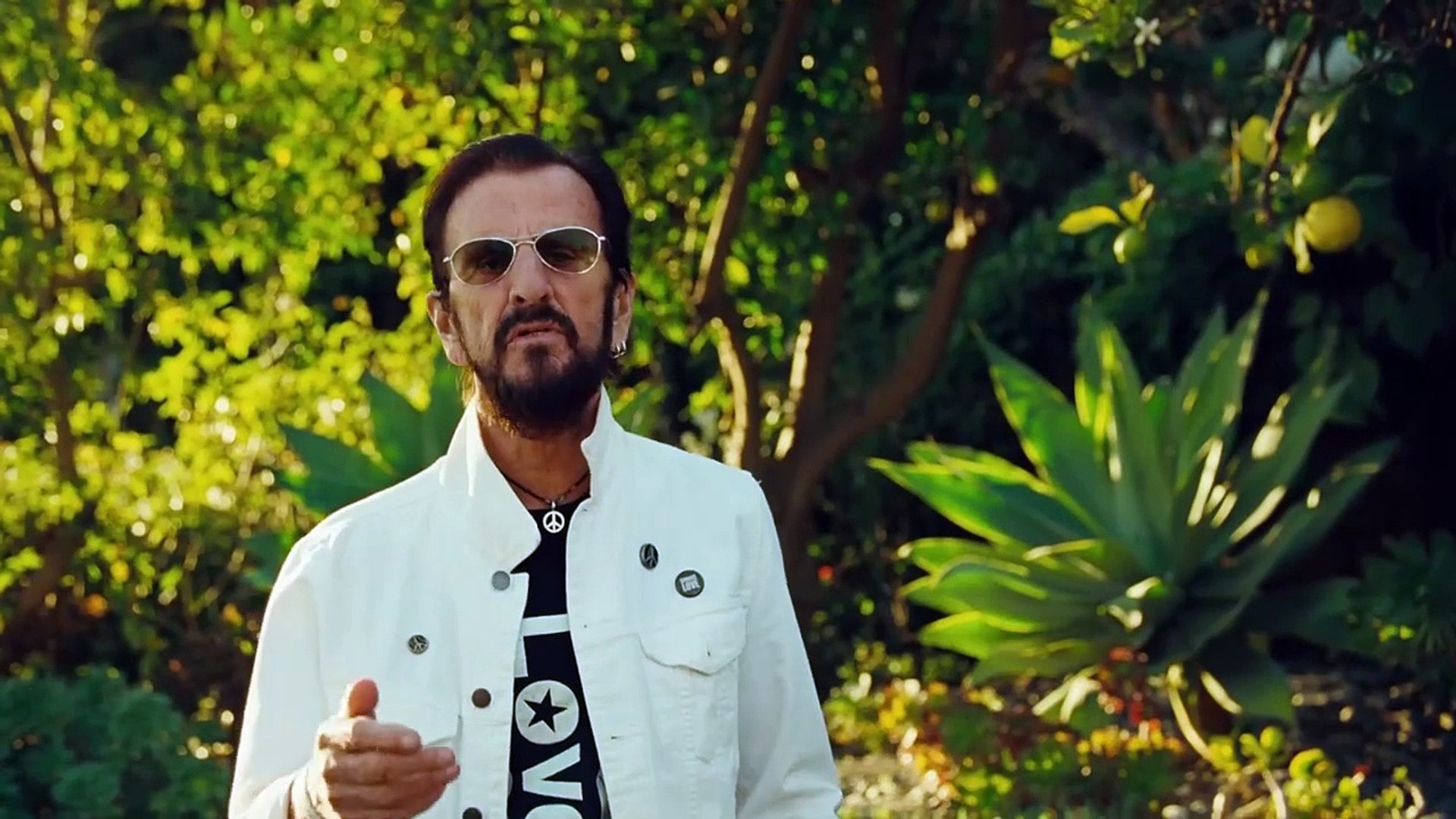 Ringo Starr anuncia Long Long Road!