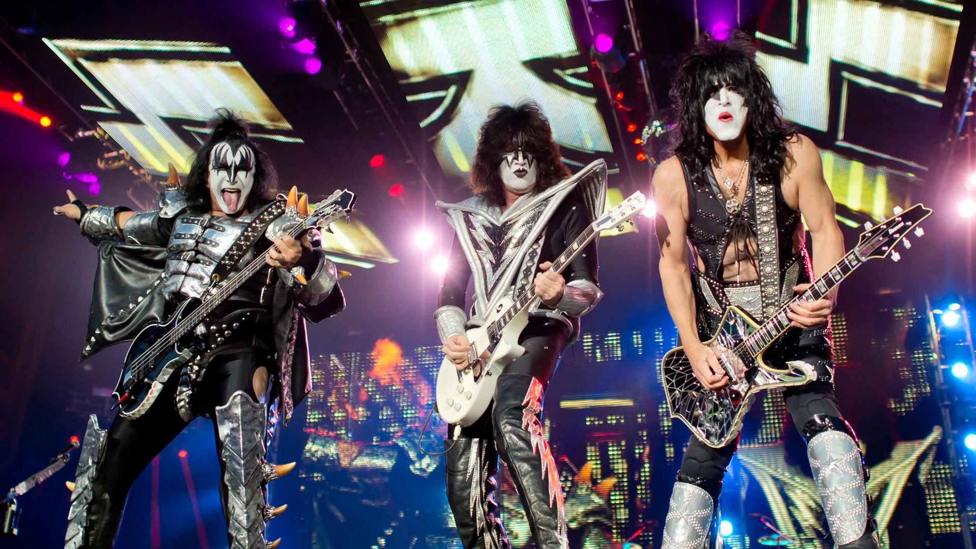 Kiss anuncia detalles de su película biográfica, "Shout It Out Loud”.