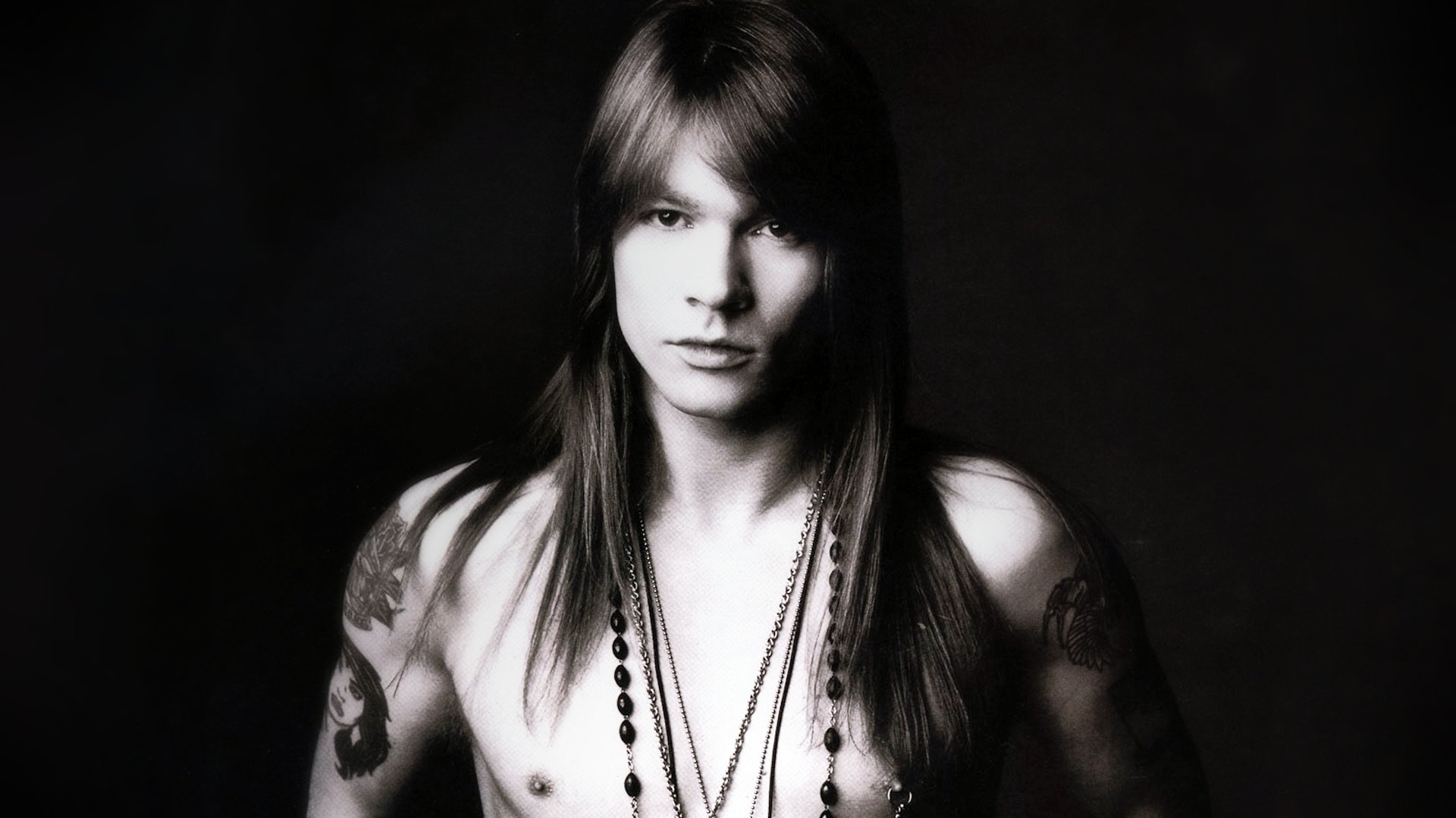 Axl Rose de Guns N' Roses enfrenta demanda por violencia sexual Axl Rose de Guns N' Roses enfrenta demanda por violencia sexual