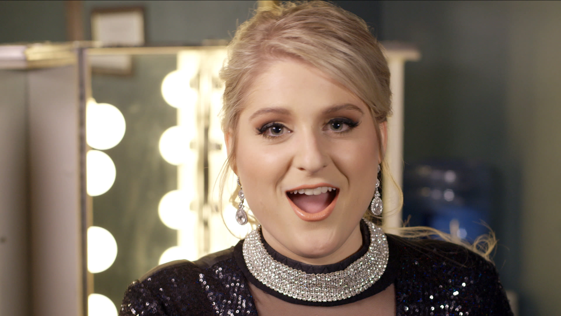 Meghan Trainor reescribe su éxito más icónico y enciende la discusión: ¿libertad personal o incoherencia?