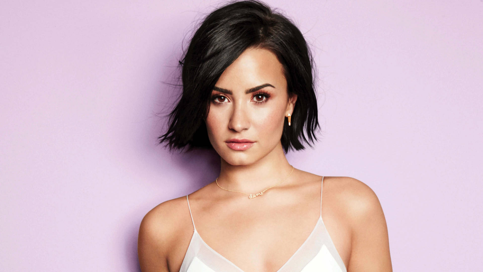 Demi Lovato acelera con ‘Fast’ y anuncia su regreso al pop