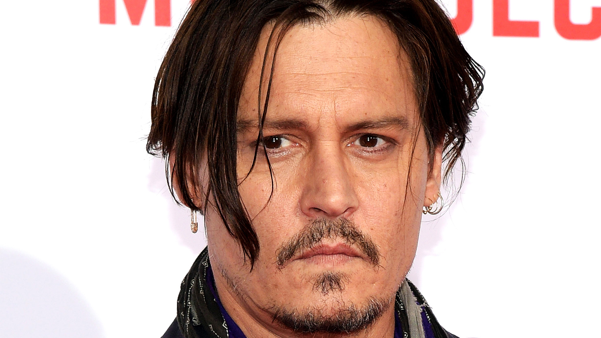 Johnny Deep vuelve a ser uno de sus personajes para visitar un Hospital! Conoce los detalles! Johnny Deep vuelve a ser uno de sus personajes para visitar un Hospital! Conoce los detalles!